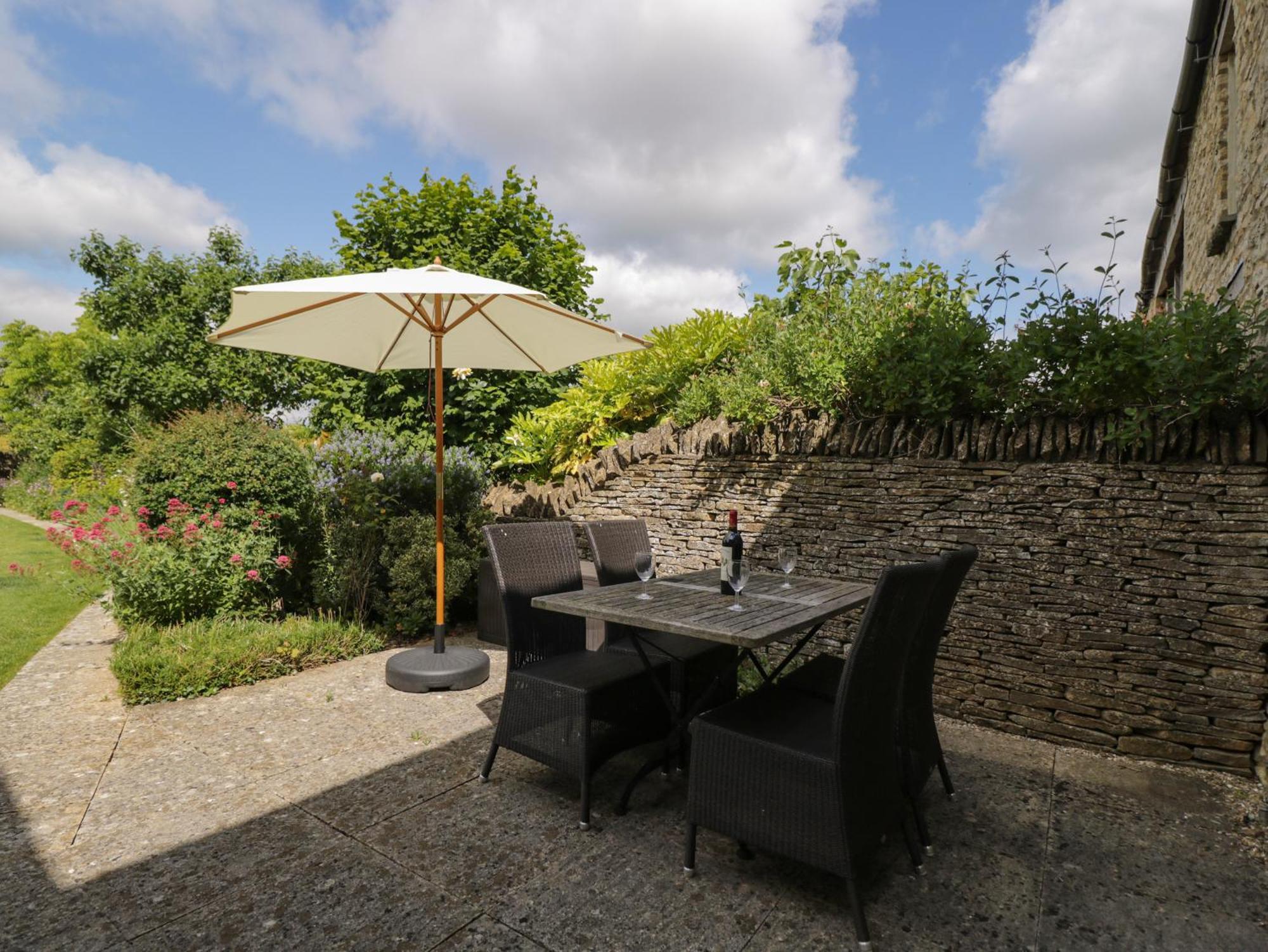Little Owl Barn Vila Burford Exterior foto
